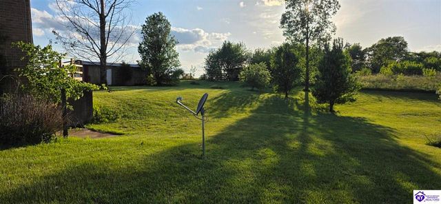 110 Walter Reed Road, Hodgenville, KY 42748