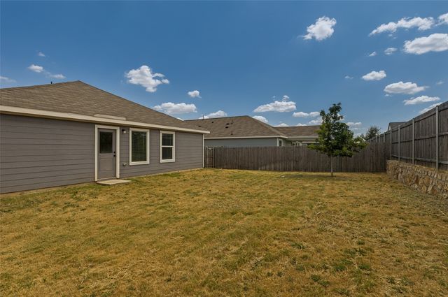 11855 Gabbro Drive, Justin, TX 76247