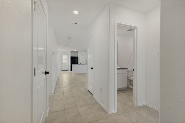 11855 Gabbro Drive, Justin, TX 76247