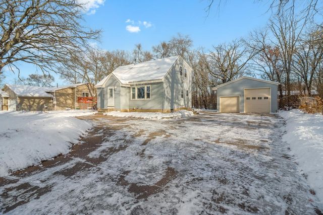 10531 Jay Street NW, Coon Rapids, MN 55433