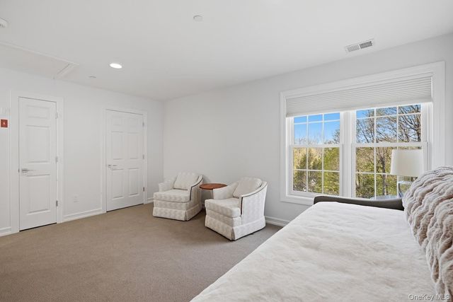 72 Burr Farms Road, Mount Kisco, NY 10549