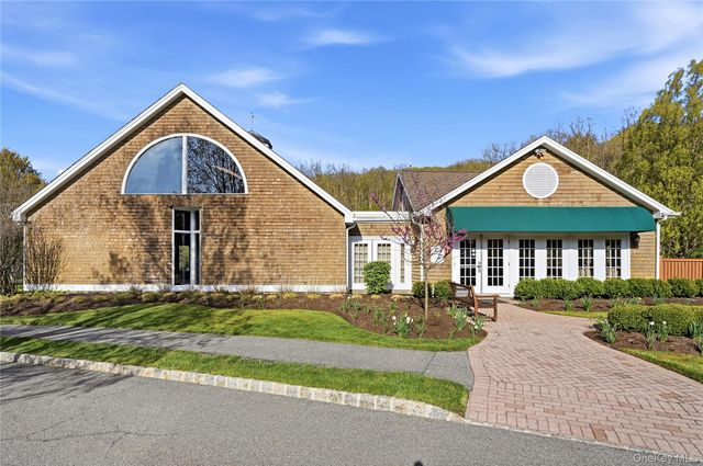 72 Burr Farms Road, Mount Kisco, NY 10549
