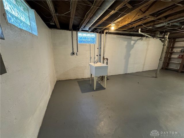 3855 Addison Avenue, Dayton, OH 45405