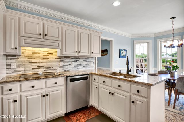 7308 Canal Drive, Emerald Isle, NC 28594