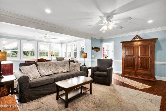 7308 Canal Drive, Emerald Isle, NC 28594