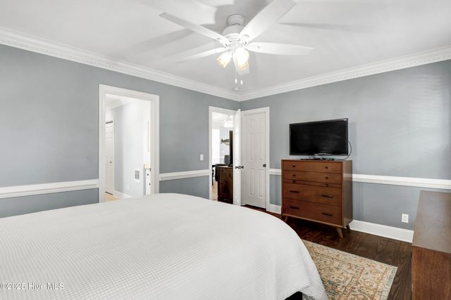 7308 Canal Drive, Emerald Isle, NC 28594