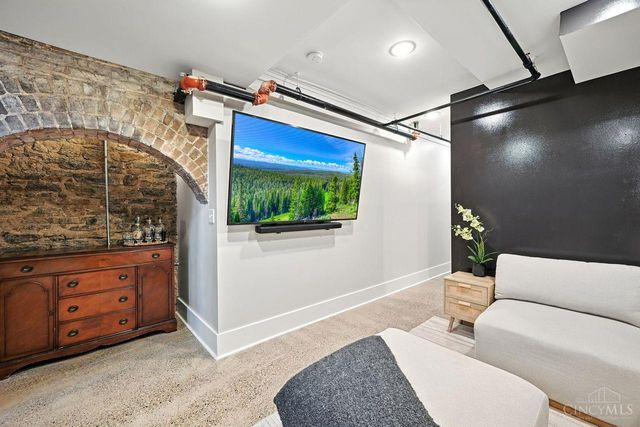 1328 Republic Street, Cincinnati, OH 45202