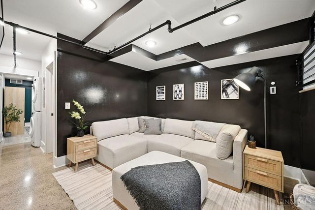 1328 Republic Street, Cincinnati, OH 45202