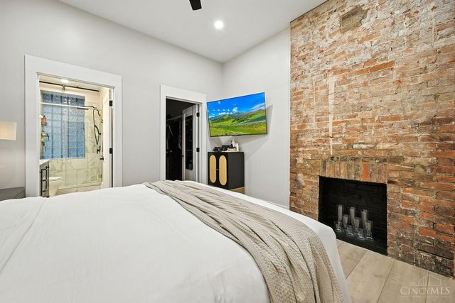 1328 Republic Street, Cincinnati, OH 45202