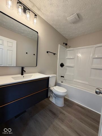 3001 Auburn Road, Indianapolis, IN 46224