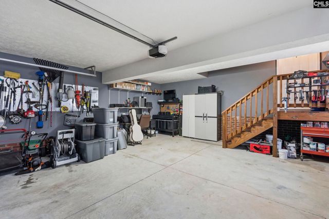 2 Hunters Pond Drive, Columbia, SC 29229