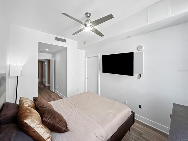 1120 E KENNEDY BOULEVARD 1427, Tampa, FL 33602