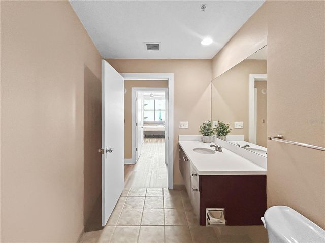 1120 E KENNEDY BOULEVARD 1427, Tampa, FL 33602