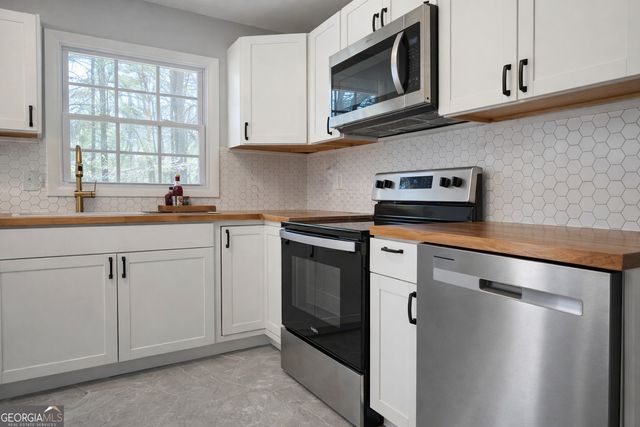1551 Pine Glen Circle, Decatur, GA 30035