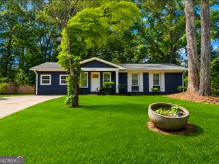 1551 Pine Glen Circle, Decatur, GA 30035