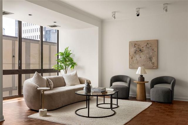 147 15th NE Street 6E, Atlanta, GA 30309