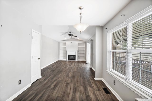 1463 Afton Drive, Florence, KY 41042