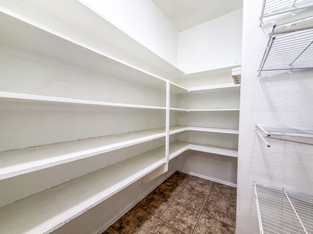 1528 Chestnut Drive, Savannah, TX 76227