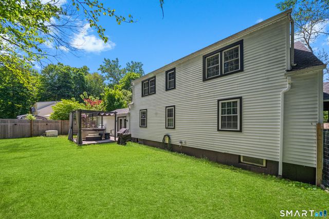 211 Whisconier Road, Brookfield, CT 06804