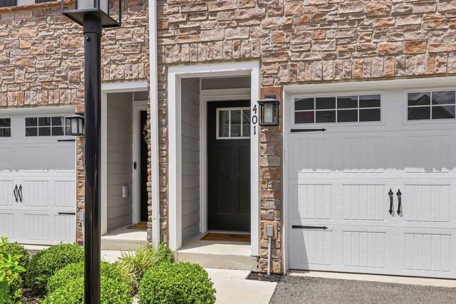 401 SPRUCE LANE, North Strabane, PA 15317
