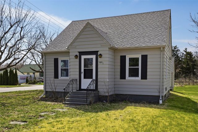 1801 Wilson Avenue SW, Cedar Rapids, IA 52404