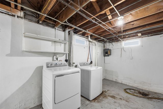 1801 Wilson Avenue SW, Cedar Rapids, IA 52404