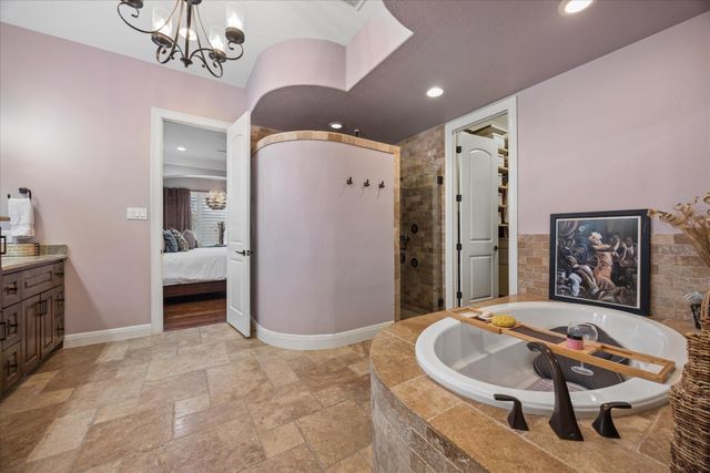 1100 High Lonesome ST, Leander, TX 78641