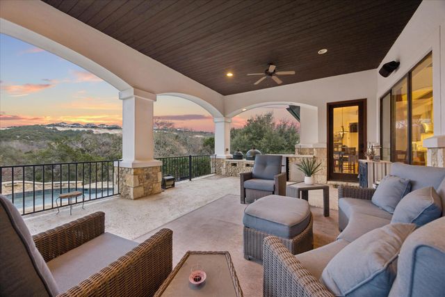 1100 High Lonesome ST, Leander, TX 78641