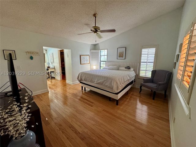 172 Wild Pine Rd, Wellington, FL 33414