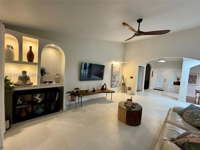 172 Wild Pine Rd, Wellington, FL 33414