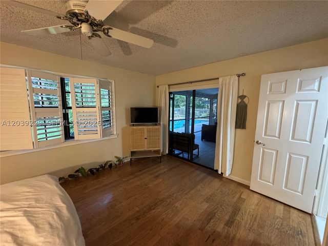 172 Wild Pine Rd, Wellington, FL 33414