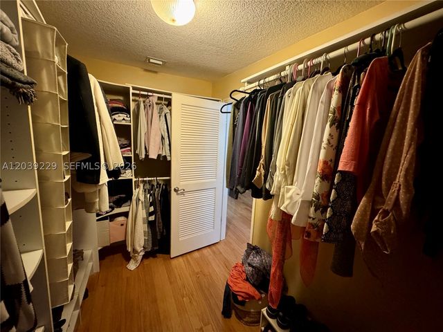 172 Wild Pine Rd, Wellington, FL 33414