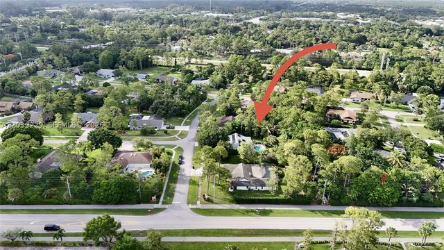 172 Wild Pine Rd, Wellington, FL 33414