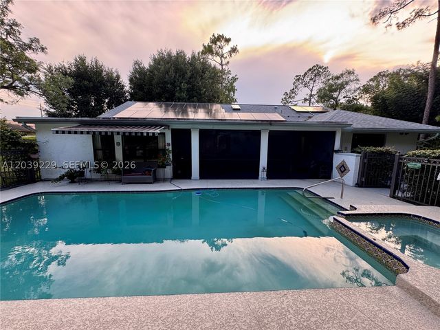 172 Wild Pine Rd, Wellington, FL 33414