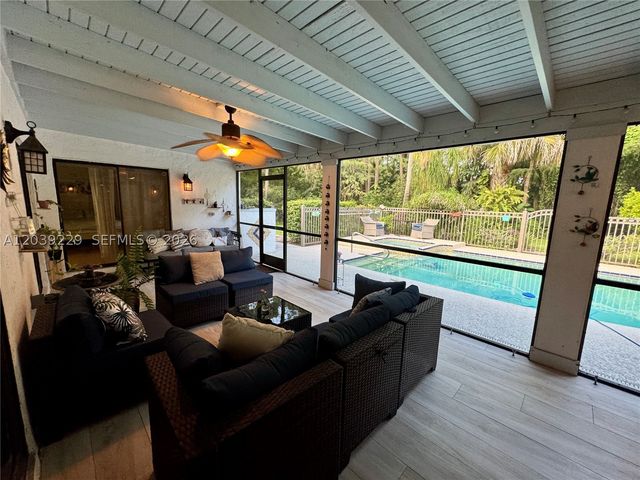 172 Wild Pine Rd, Wellington, FL 33414