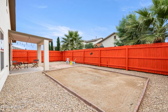 7048 Chaco Street, Las Cruces, NM 88012