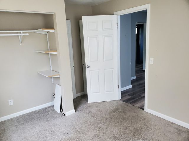 1623 W Pleasant Street, Davenport, IA 52804