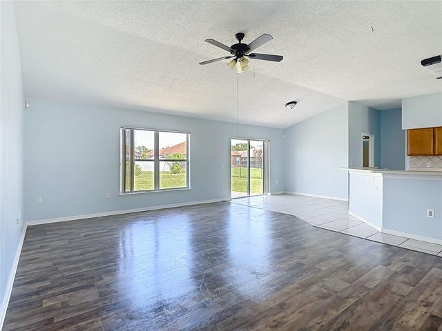 1001 EIFFEL LANE, Kissimmee, FL 34759