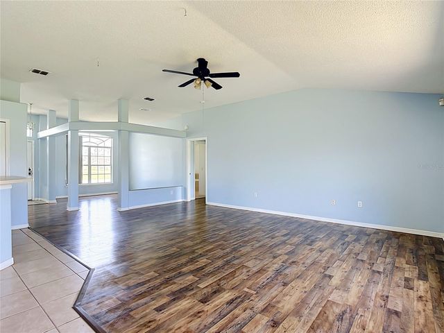 1001 EIFFEL LANE, Kissimmee, FL 34759
