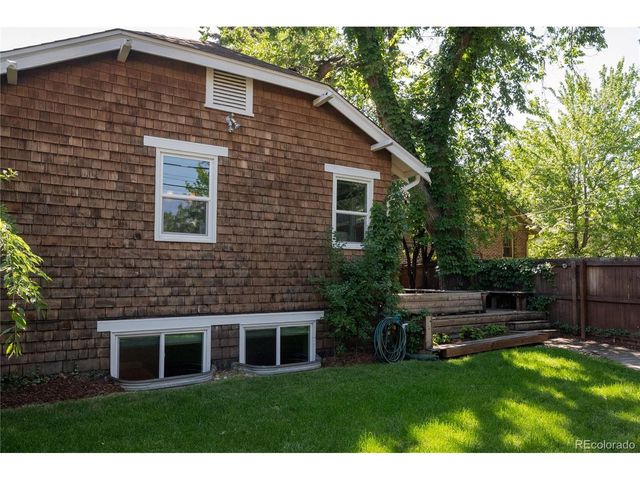 1325 Bellaire St, Denver, CO 80220