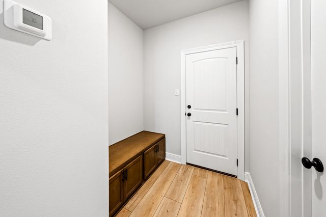 2737 Louis Circle, Crestview, FL 32536