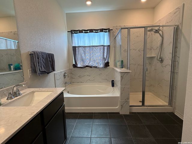 2414 BART CV, San Antonio, TX 78244