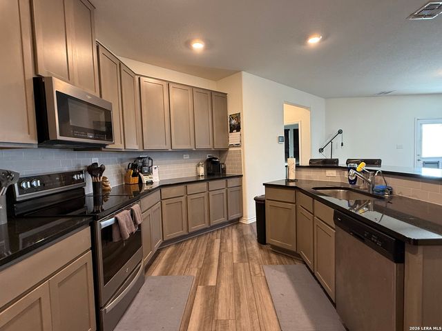 2414 BART CV, San Antonio, TX 78244