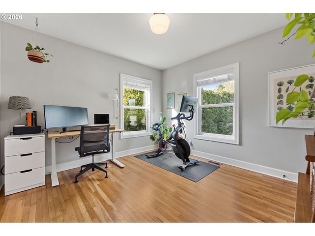 7007 Se 28TH Ave, Portland, OR 97202