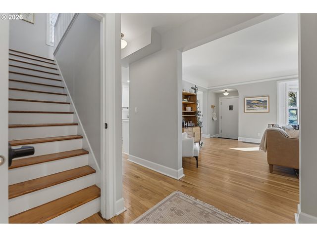 7007 Se 28TH Ave, Portland, OR 97202