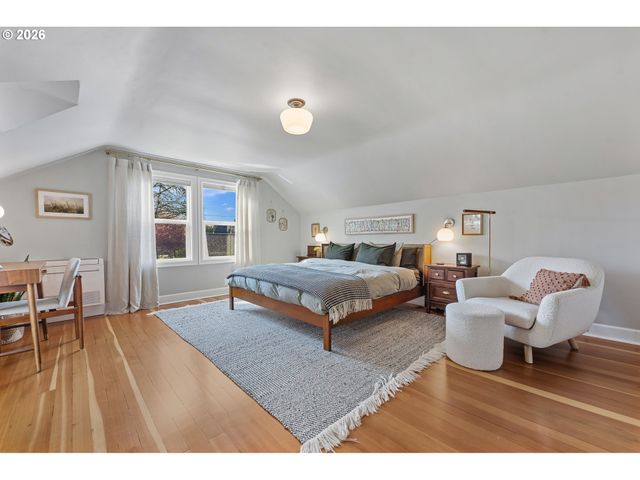 7007 Se 28TH Ave, Portland, OR 97202