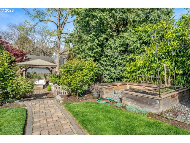 7007 Se 28TH Ave, Portland, OR 97202