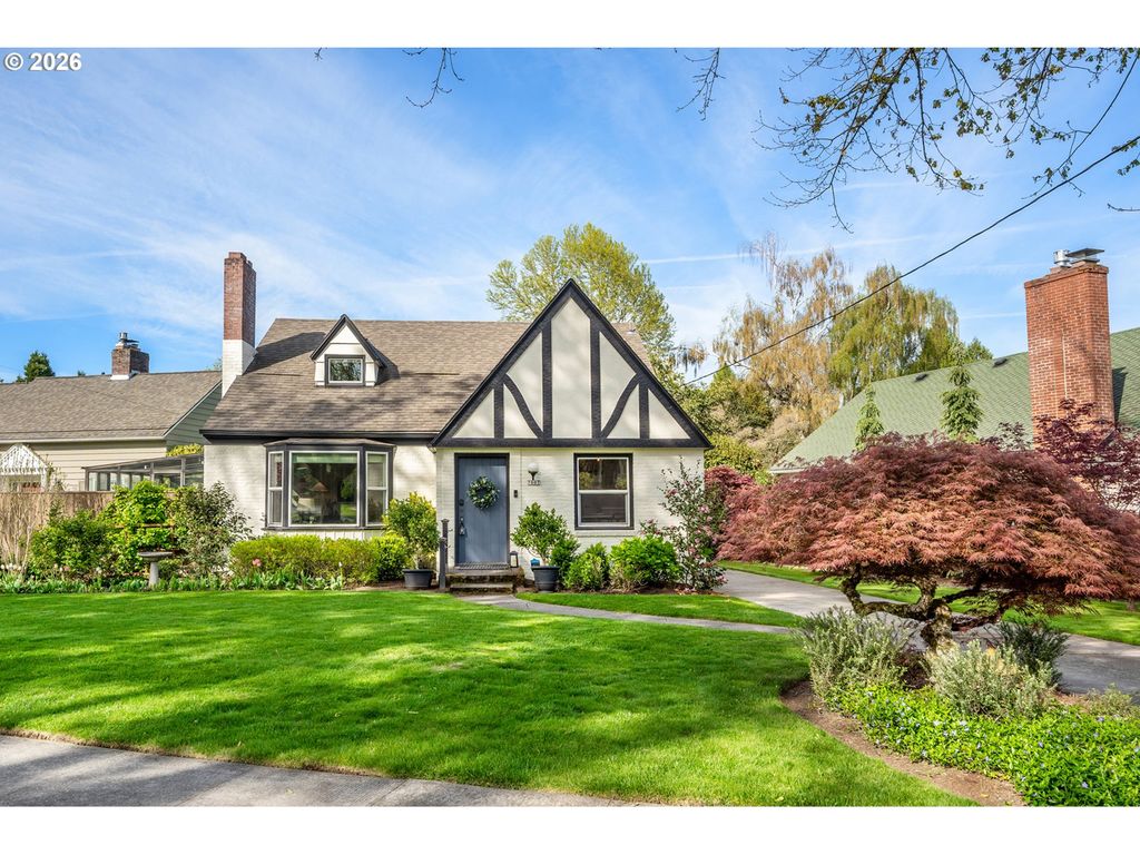 7007 Se 28TH Ave, Portland, OR 97202