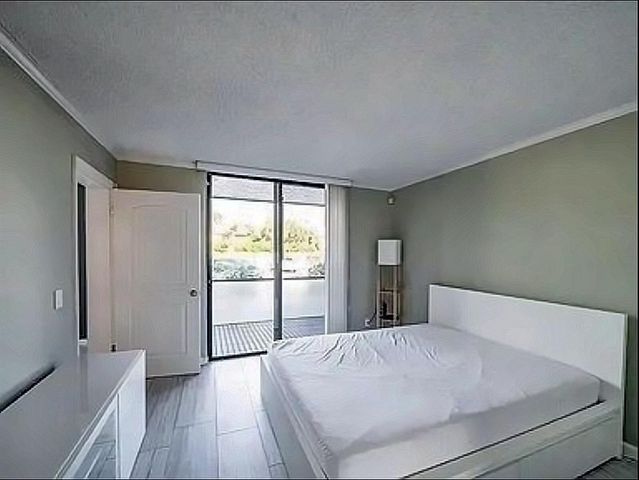 708 EXECUTIVE CENTER Drive 12, West Palm Beach, FL 33401