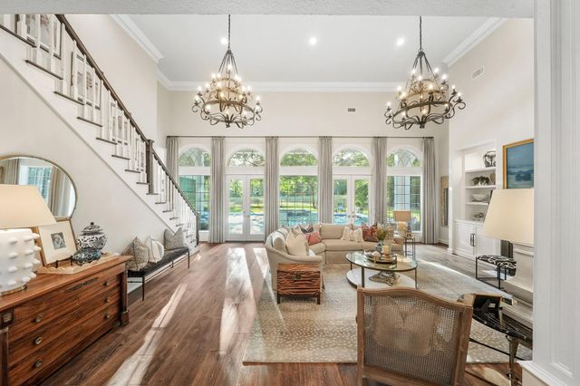 2207 Longmire Road, Conroe, TX 77304